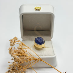 Natural blue sapphire Neelam ring in a Sakinah presentation box, front view