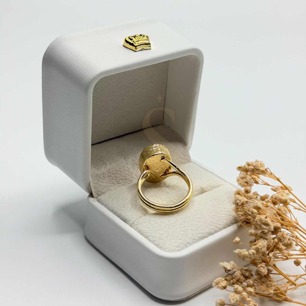 Natural aquamarine gold plated adjustable ring, back view