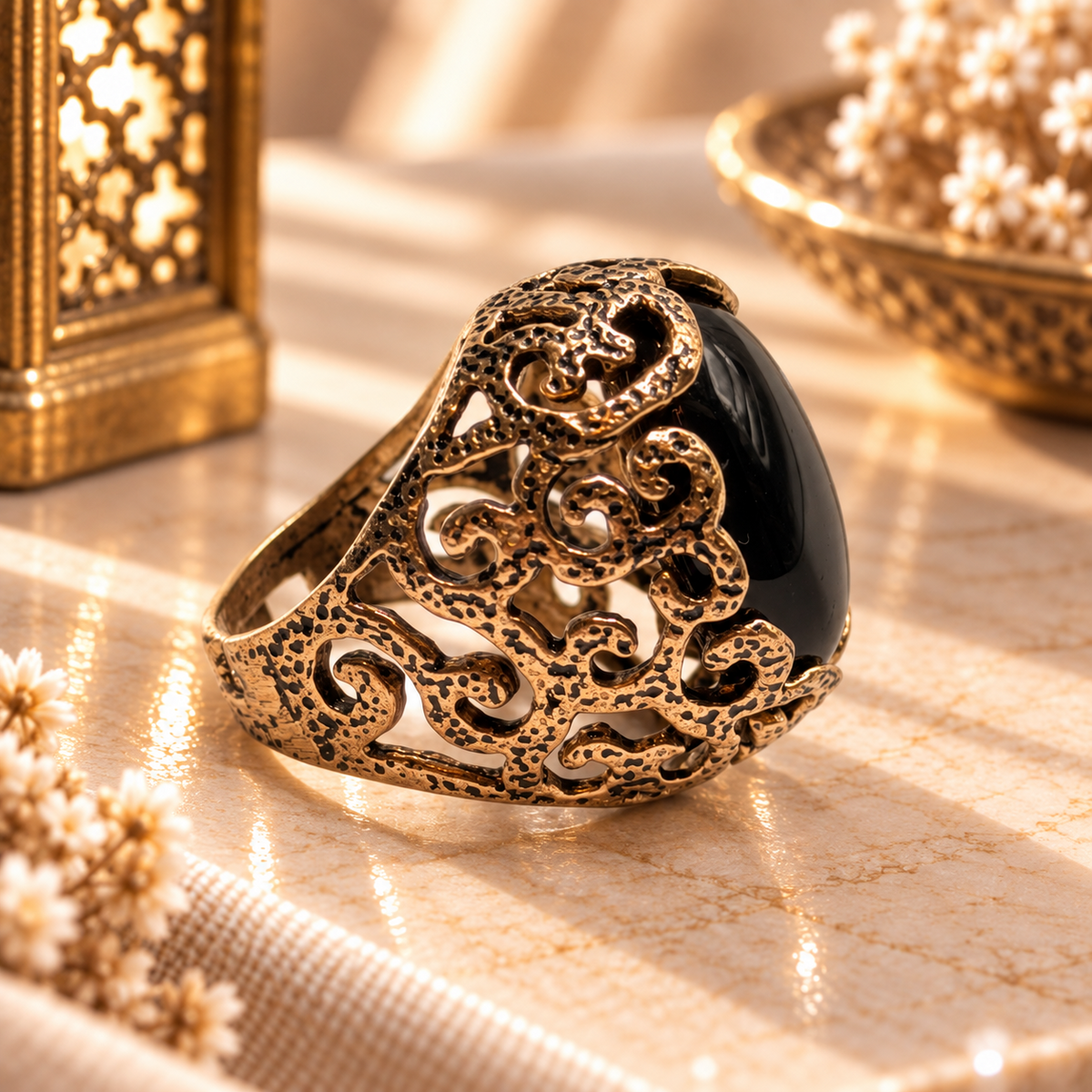Kosem Sultan Aqeeq Ring - side detail