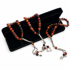 Noir Aqeeq Tasbih displayed with a black presentation box