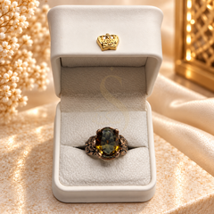 Refia Sultan Zultanite ring, presented in a luxury Sakinah box