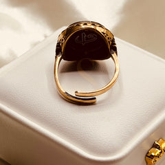 Back view of the adjustable brass band and black aqeeq setting