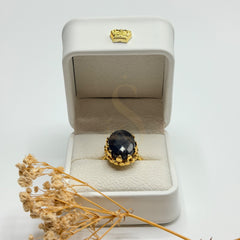 Handmade black and grey Sulemani Aqeeq natural stone ring in a white Sakinah luxury box